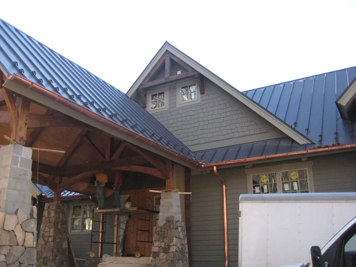 Craftsman Roofing team delivering quality roofing work in La Habra Heights